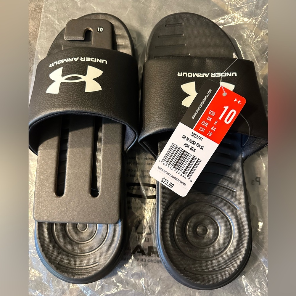 Black Under Armour Men’s slides